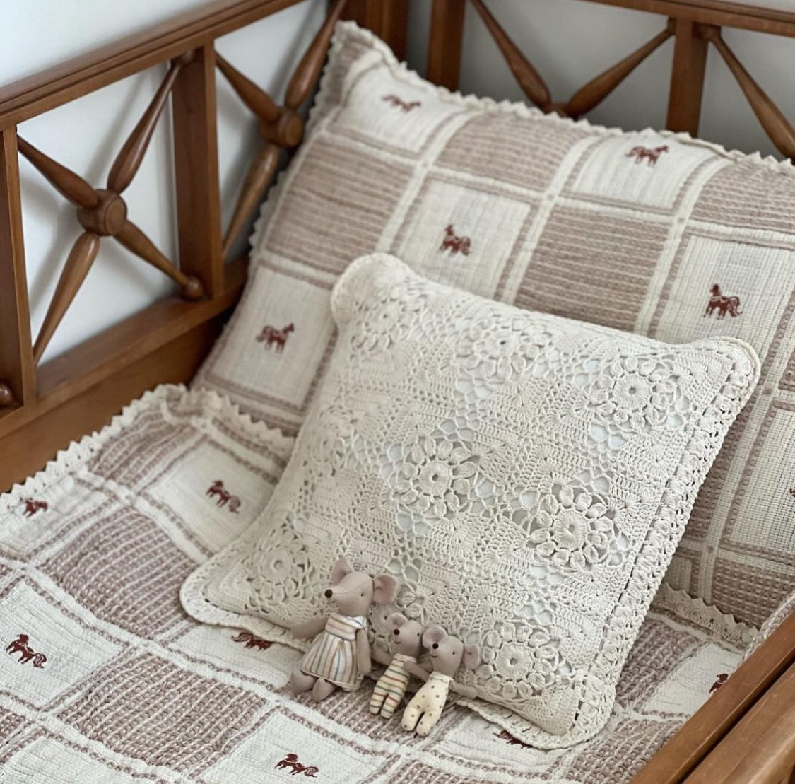 patchwork blanket - pony