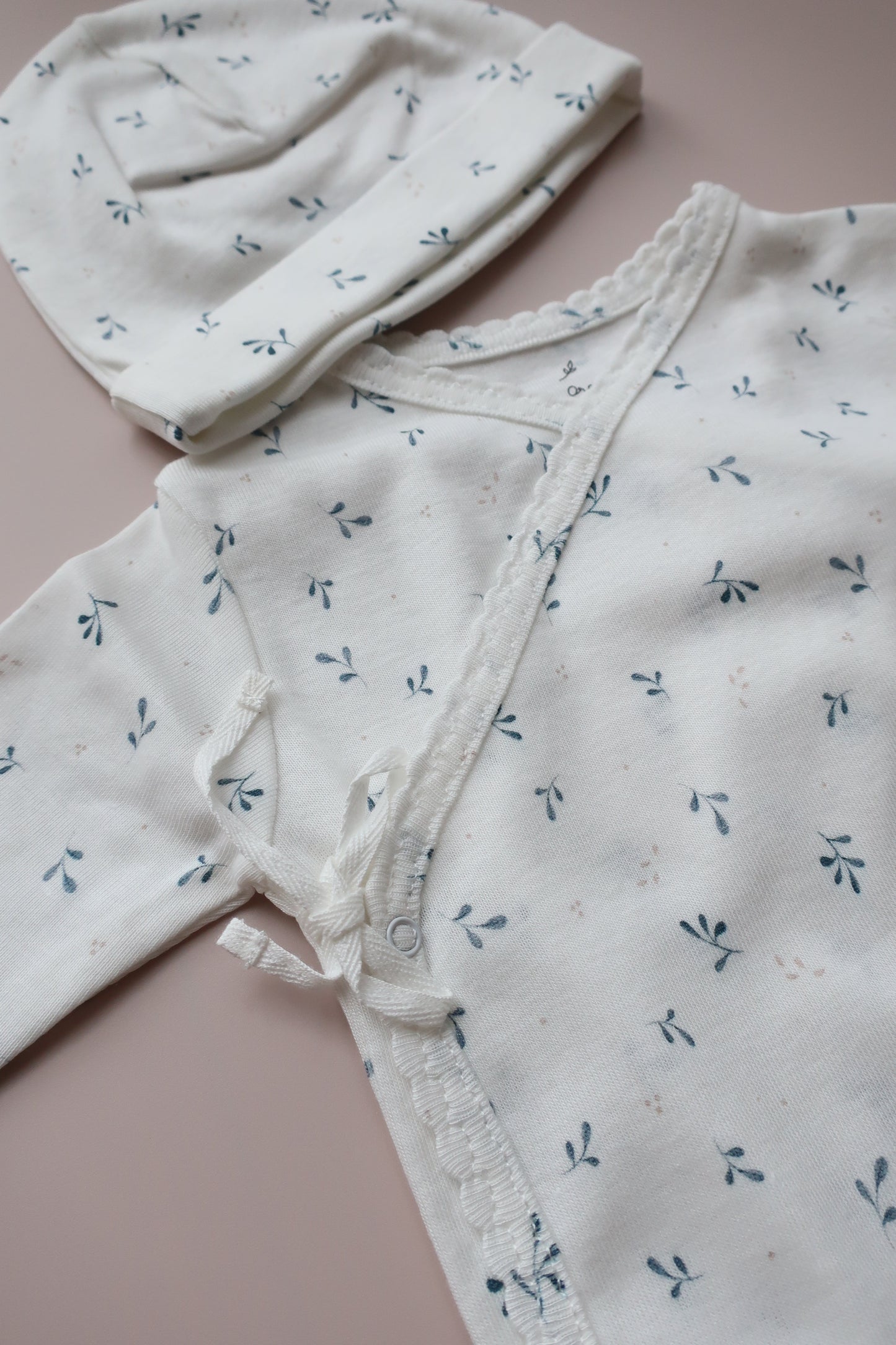 LOU WRAP OVERALL/LEAF WHISPER