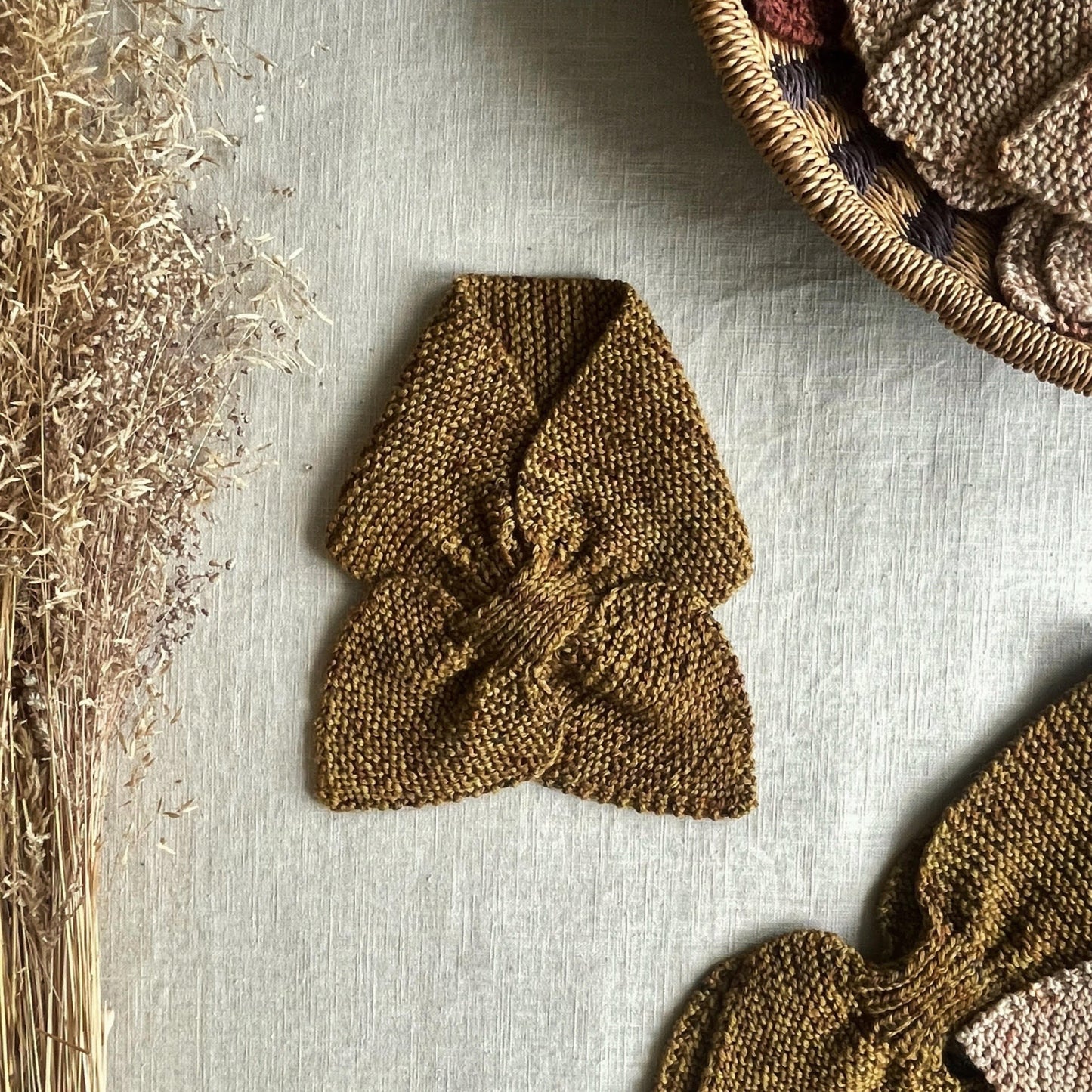 Scarf for Littles/Gold Confetti