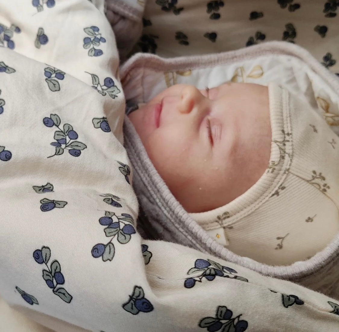 COEUR BABY bonnet/Secret garden Olive