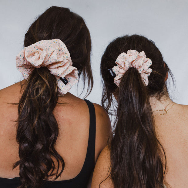 Courtney Mini - Pink Daisy