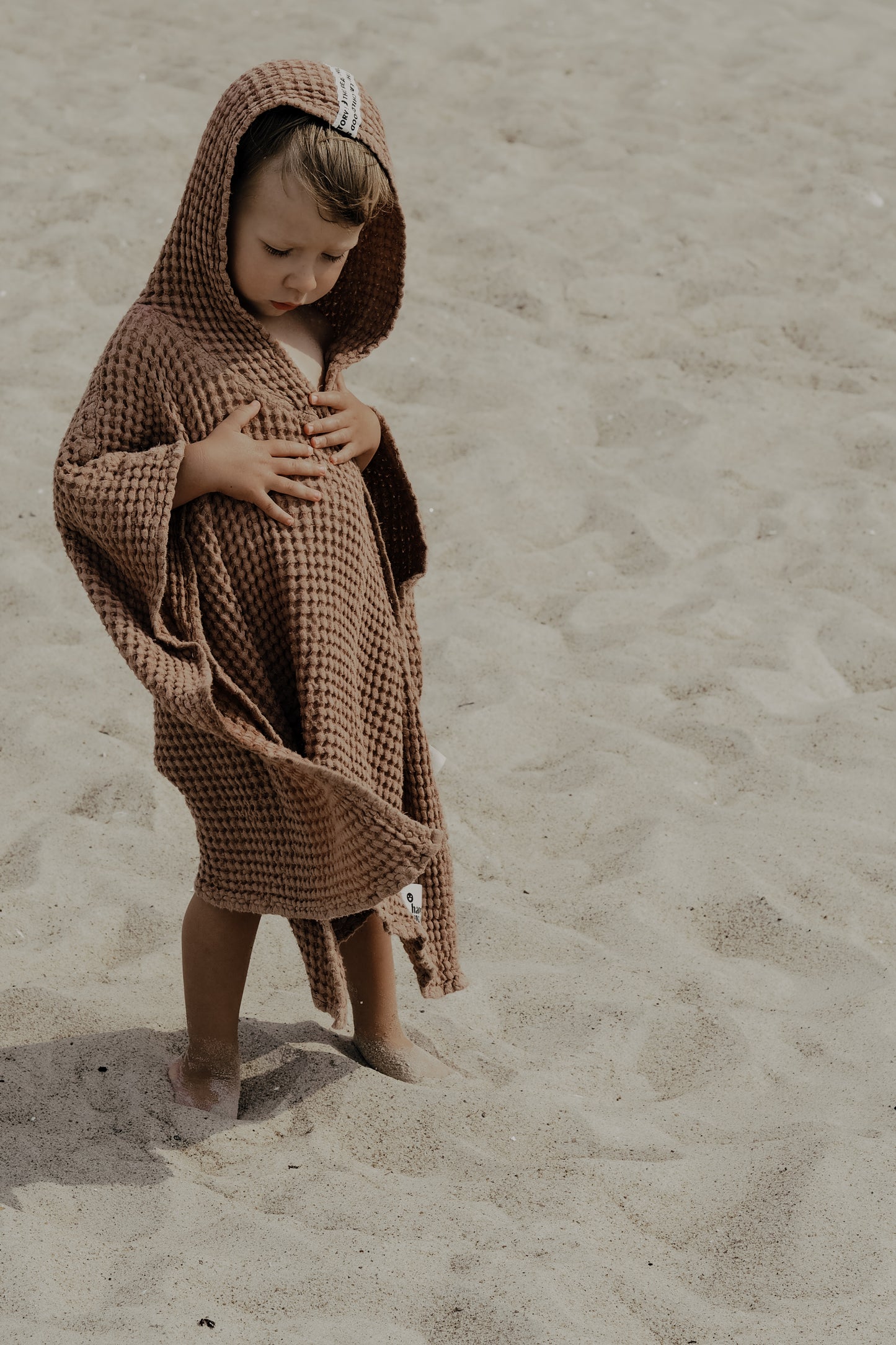 waffle
poncho/cinamon