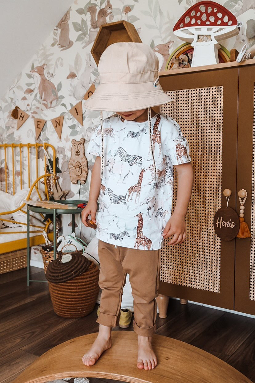 safari hat/sailor blue
