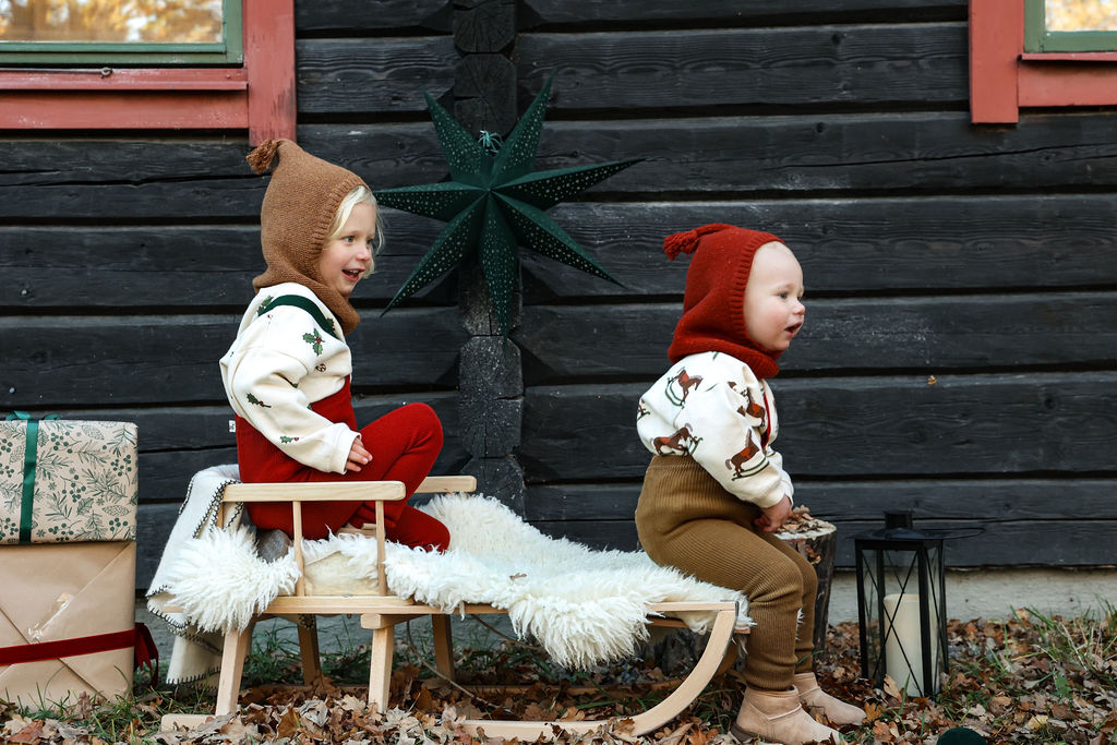 Retro Ribbed Suspender Footless_Acorn Brown × Maple Leaf