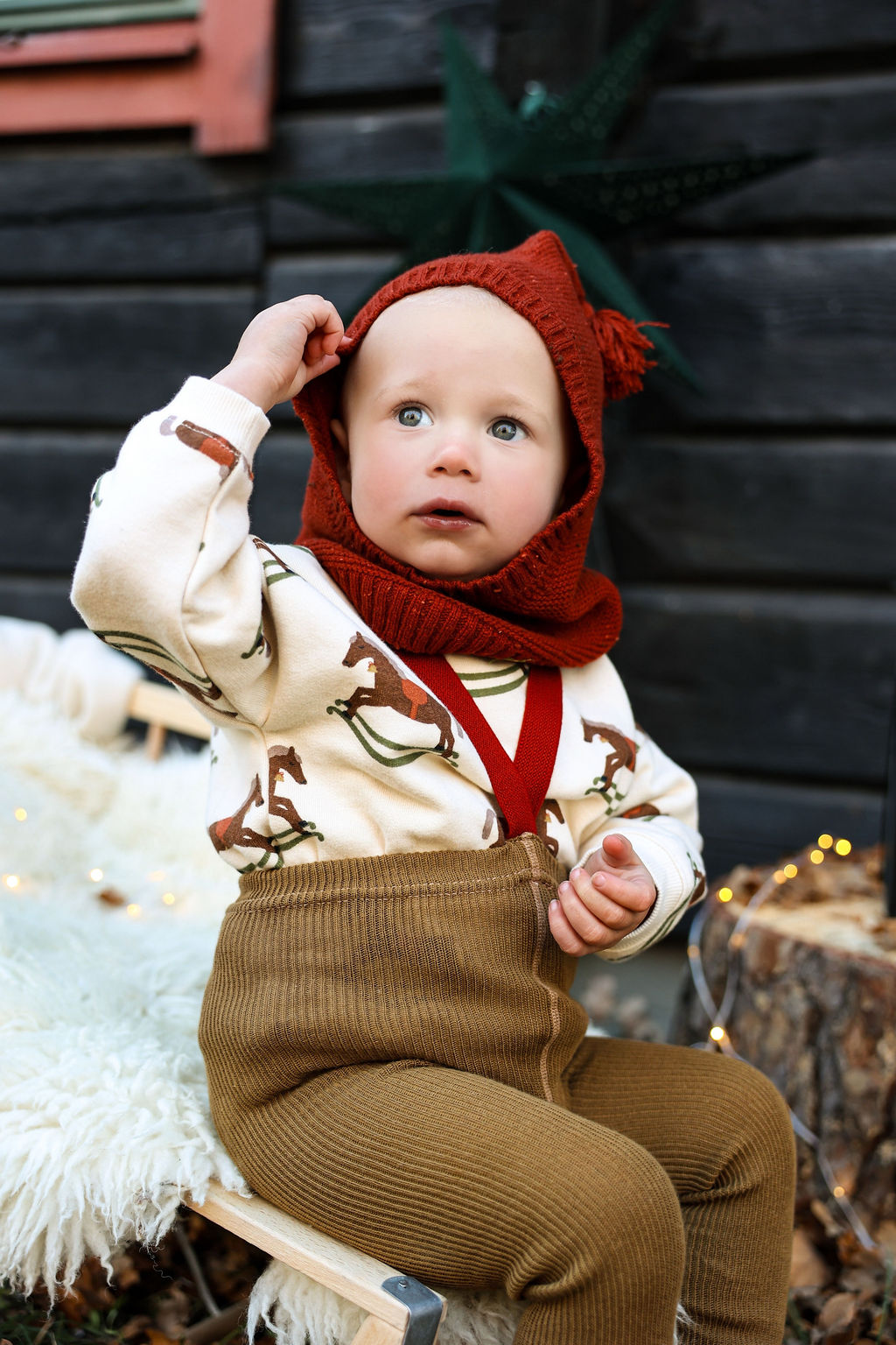 Retro Ribbed Suspender Tights_Acorn Brown x Maple Leaf