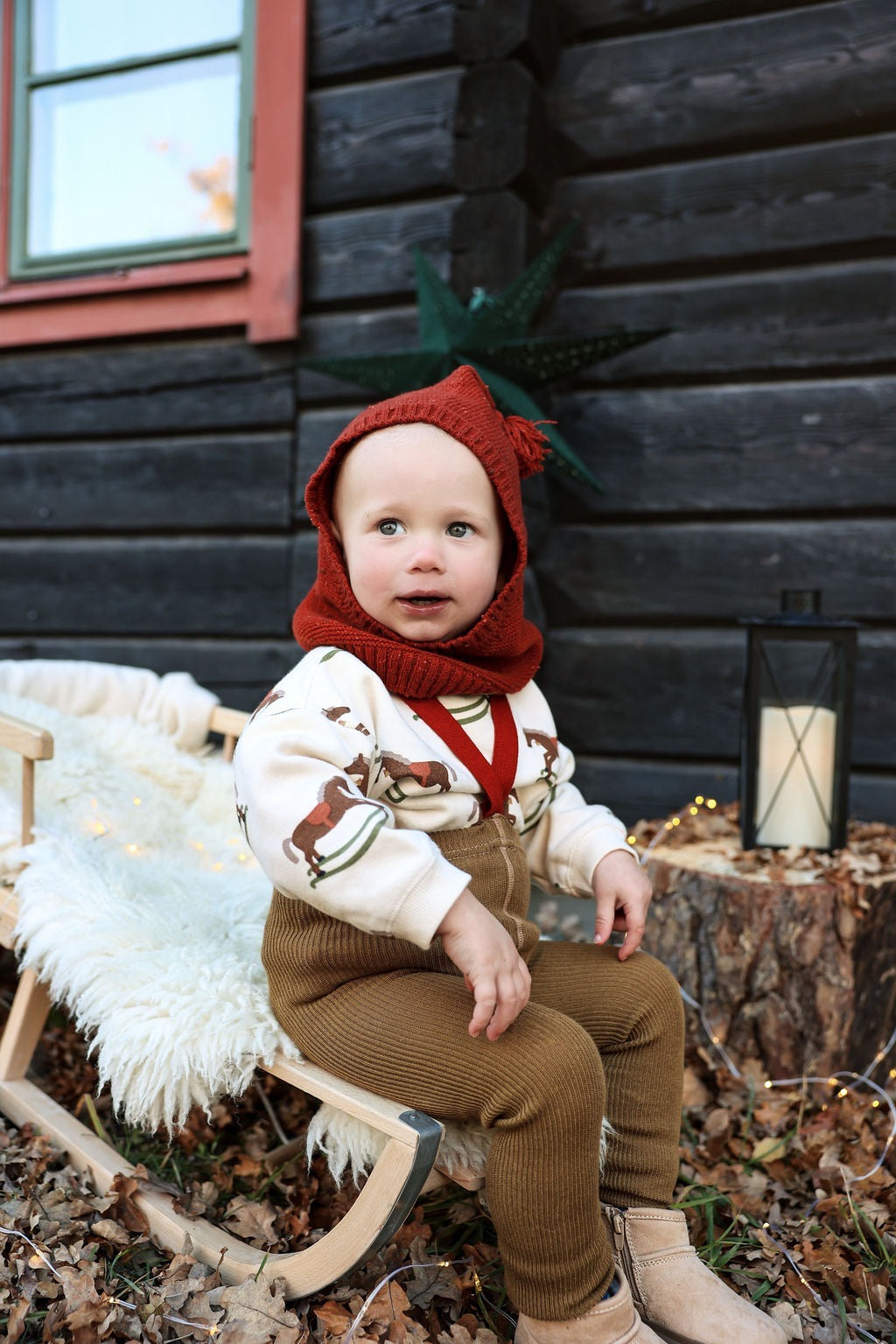 Retro Ribbed Suspender Footless_Acorn Brown × Maple Leaf