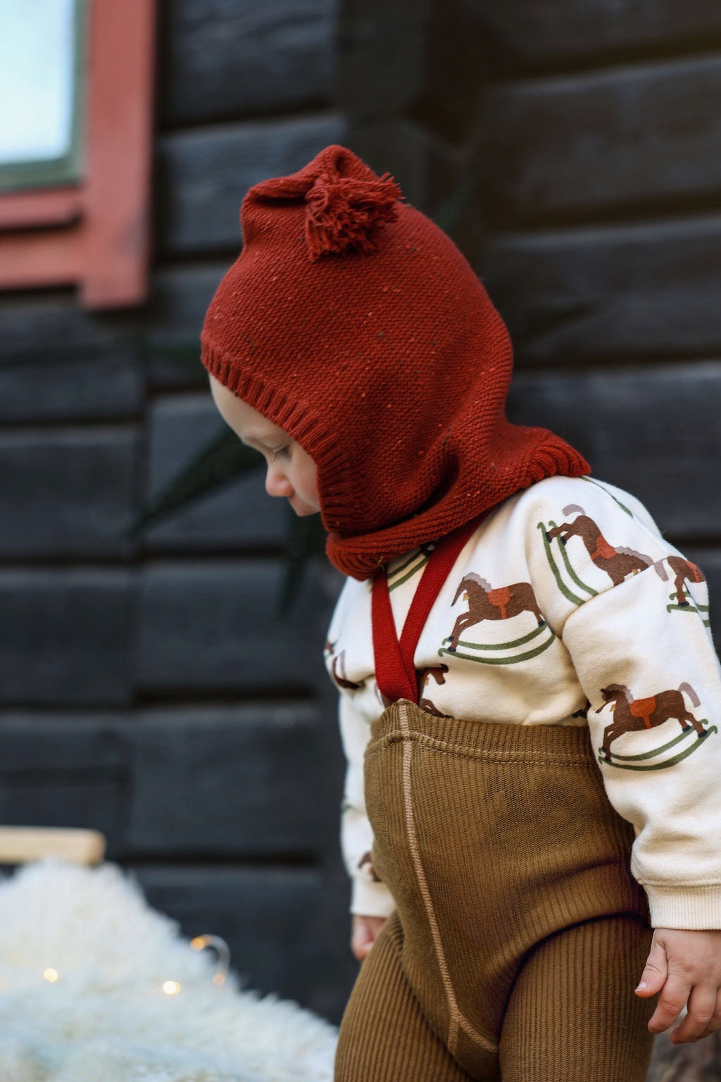 Retro Ribbed Suspender Tights_Acorn Brown x Maple Leaf