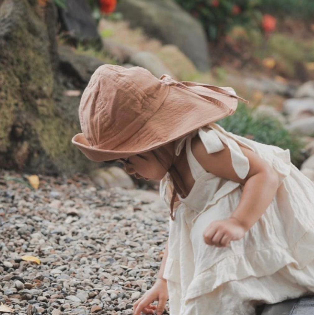 floppy hat | pink