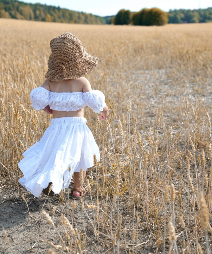 straw hat | light