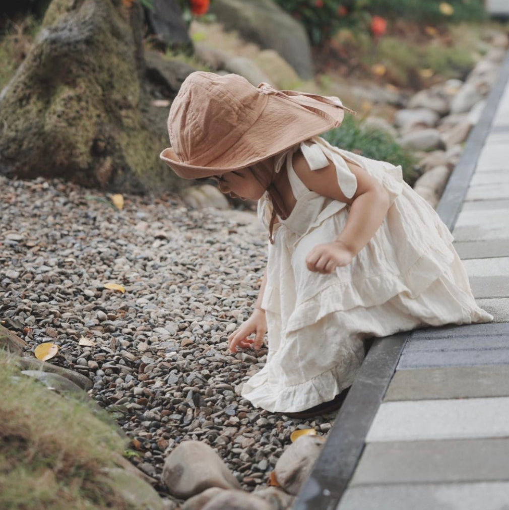 floppy hat | pink