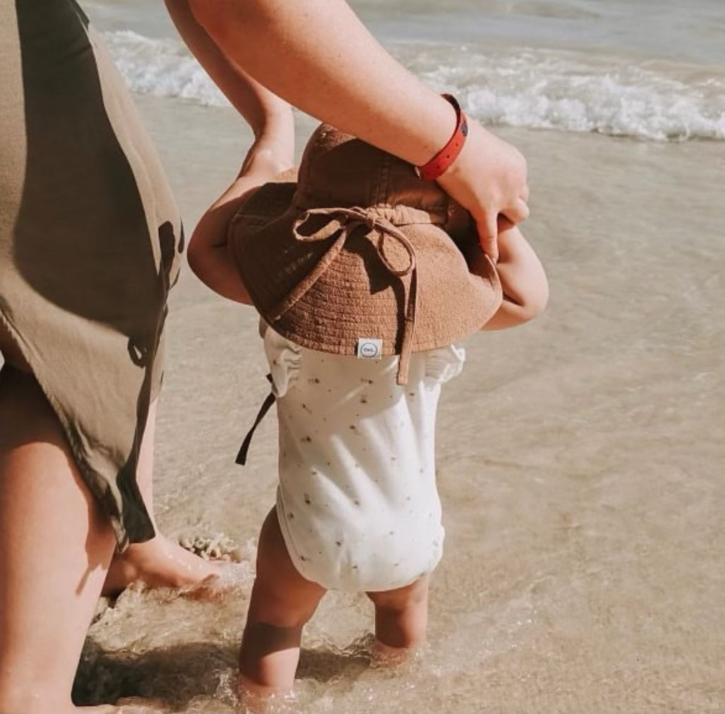 floppy hat | mocha