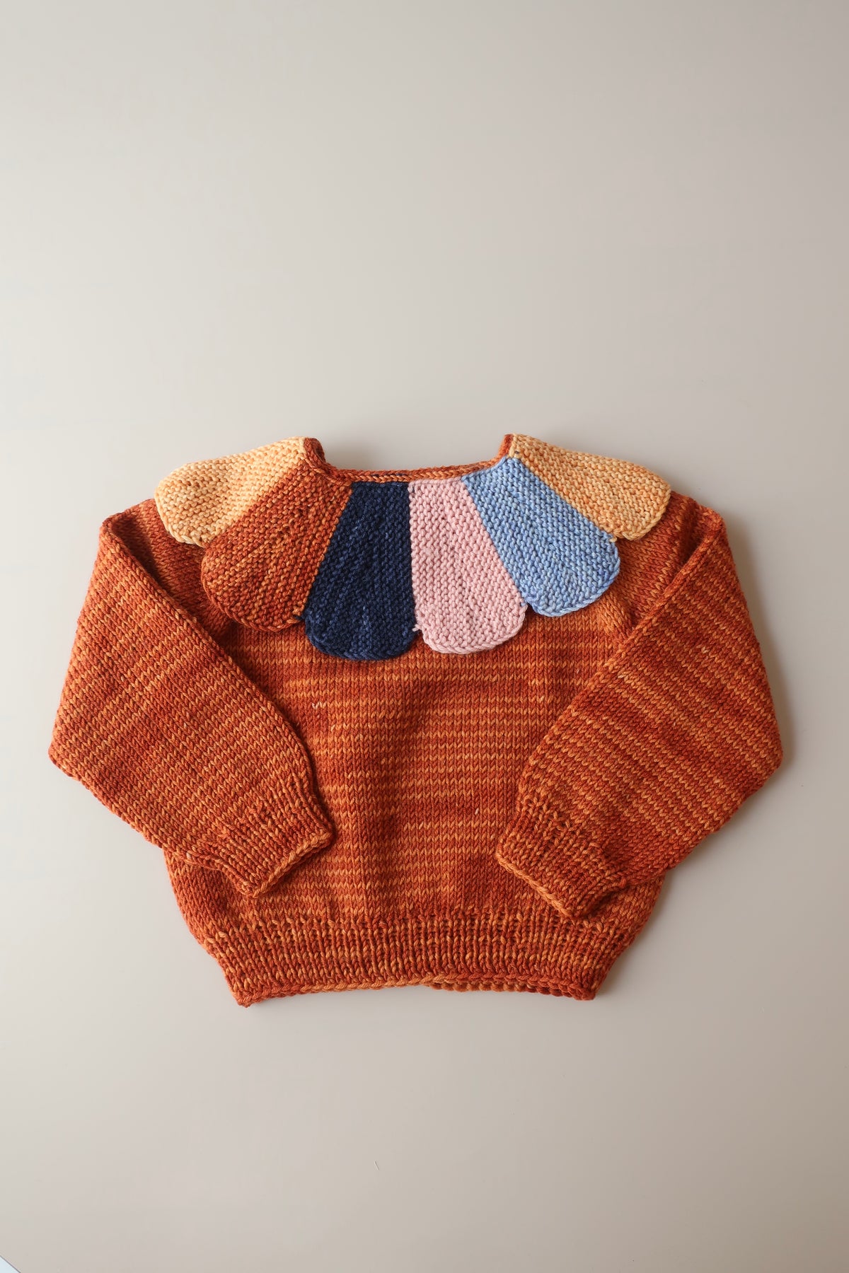 Daisy Sweater/Brick