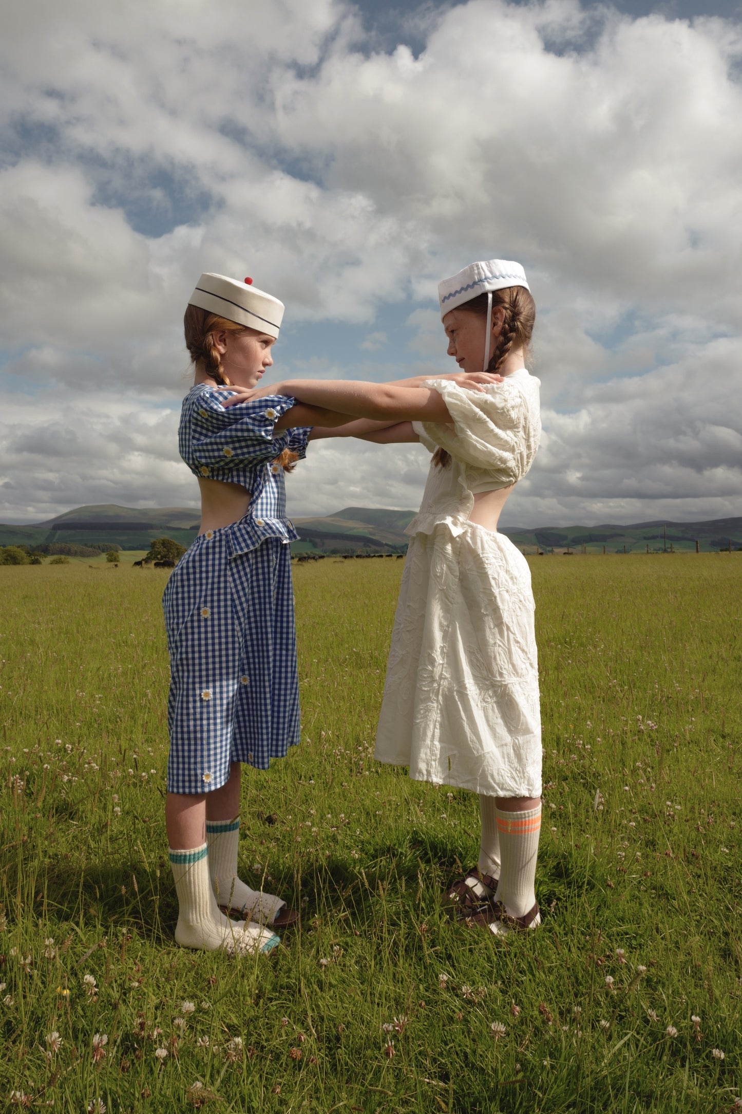 【Only 1 left】WHITE FLOWERS DRESS/OFF WHITE